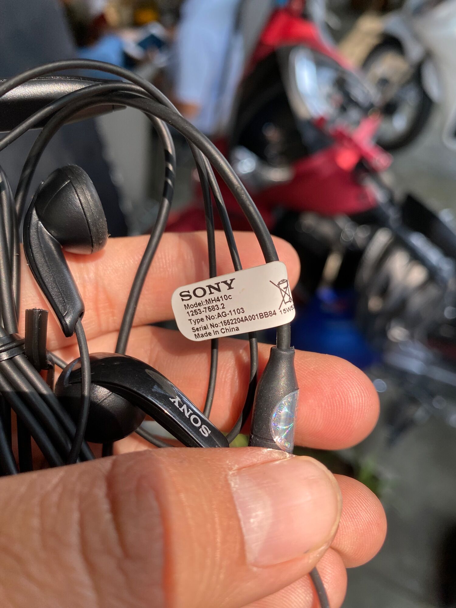 Tai nghe Sony Mh410c