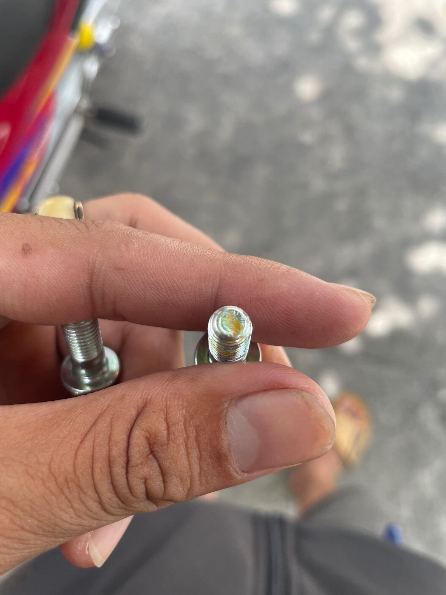 Ốc zin cổ bô vario