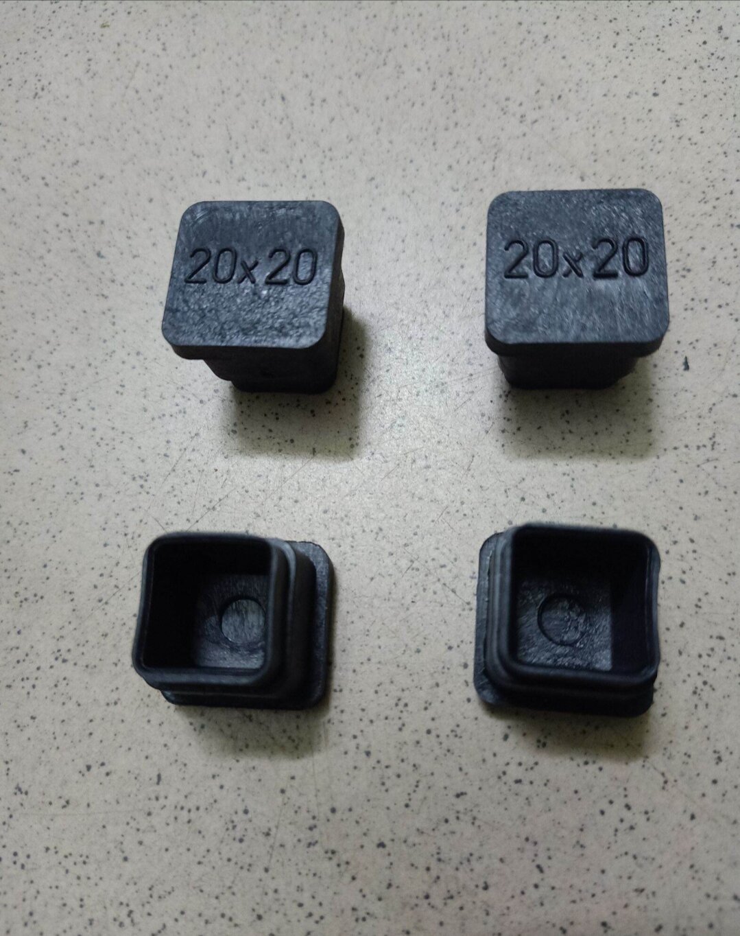 Bộ 10 chiếc bịt trong 20x20 núm, chụp, nút cao su bịt chân bàn, ghế, hộp sắt, thép - bịt trong