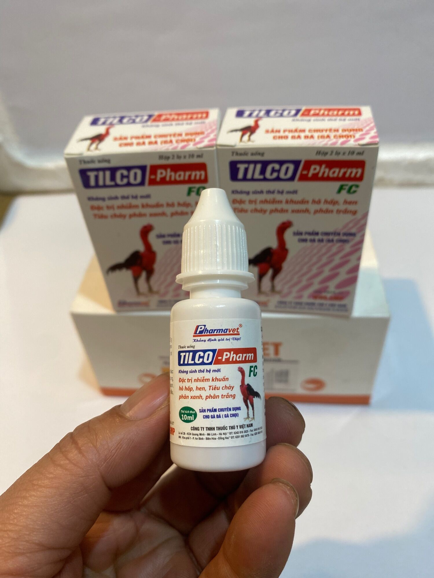 Tilco-Pharm(1hộp-2lọ 10ml) Hen khẹc, vảy mỏ, phân xanh phân trắng