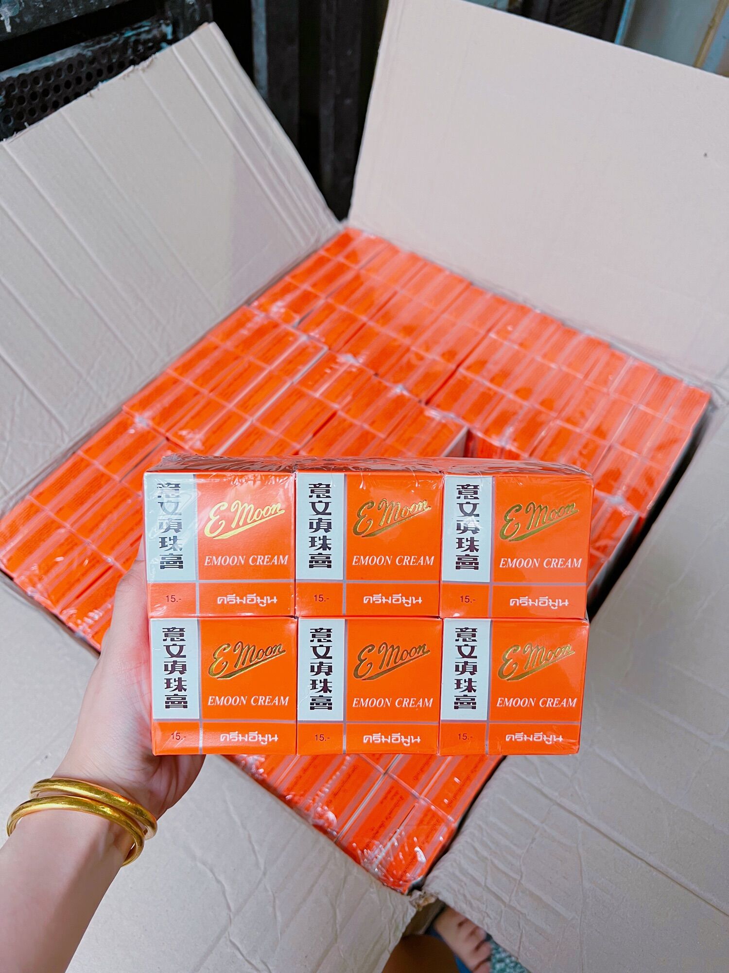 [HCM]Lẻ hộp kem trắng da emoon thái xịn