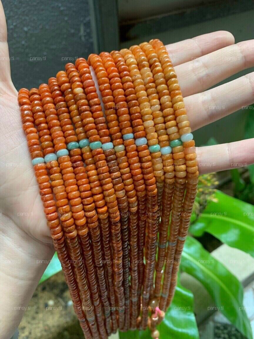 Chuỗi cẩm thạch lam ngọc bánh xe.