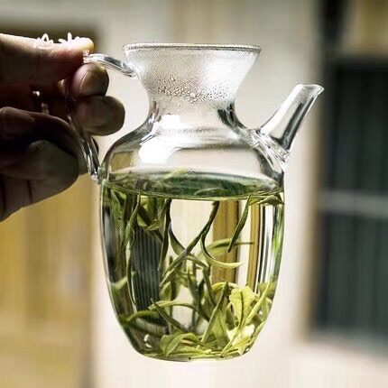 Tống trà thuỷ tinh dung tích: 300ml.