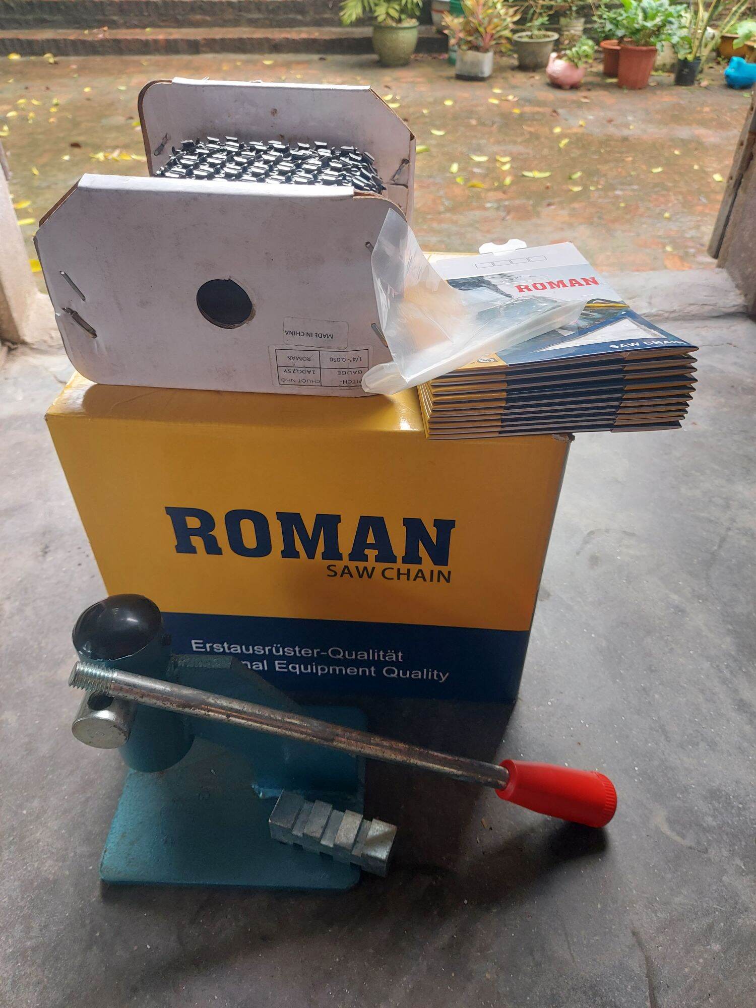 Bộ đột xích + xích roman 300 mắt mini chân 25 máy cưa ảnh thật 100%