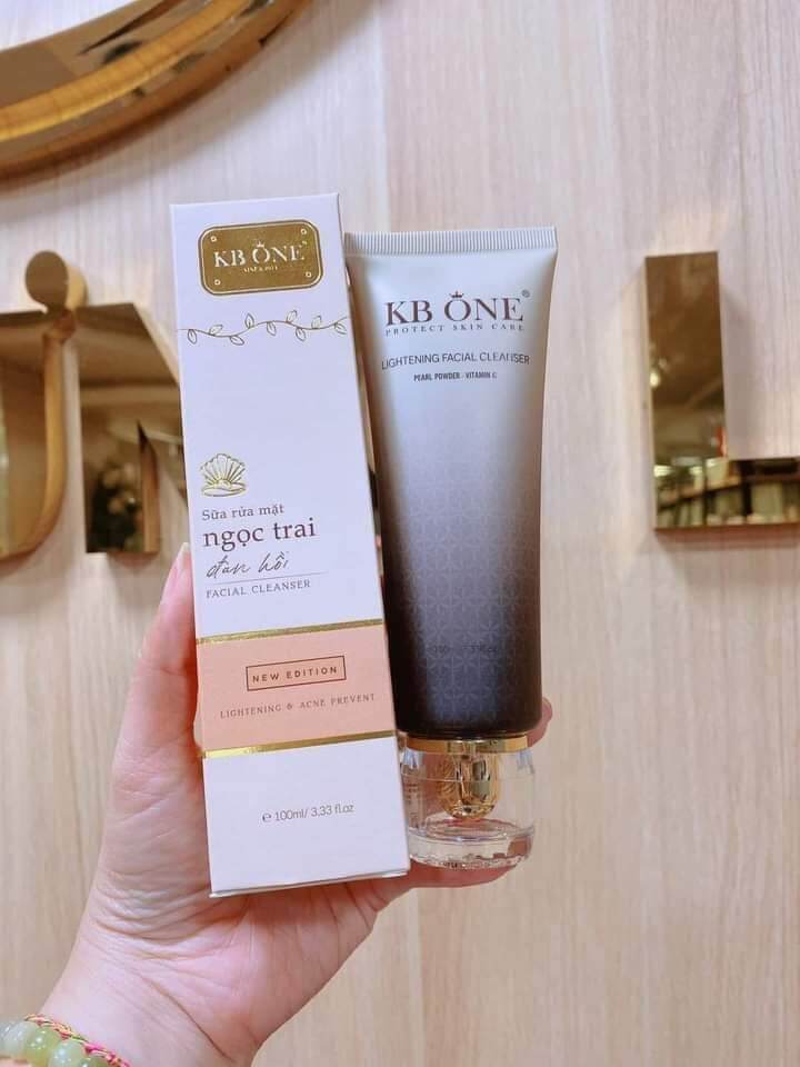 Sữa Rửa Mặt Sáng Da Ngừa Mụn KBONE 100ml