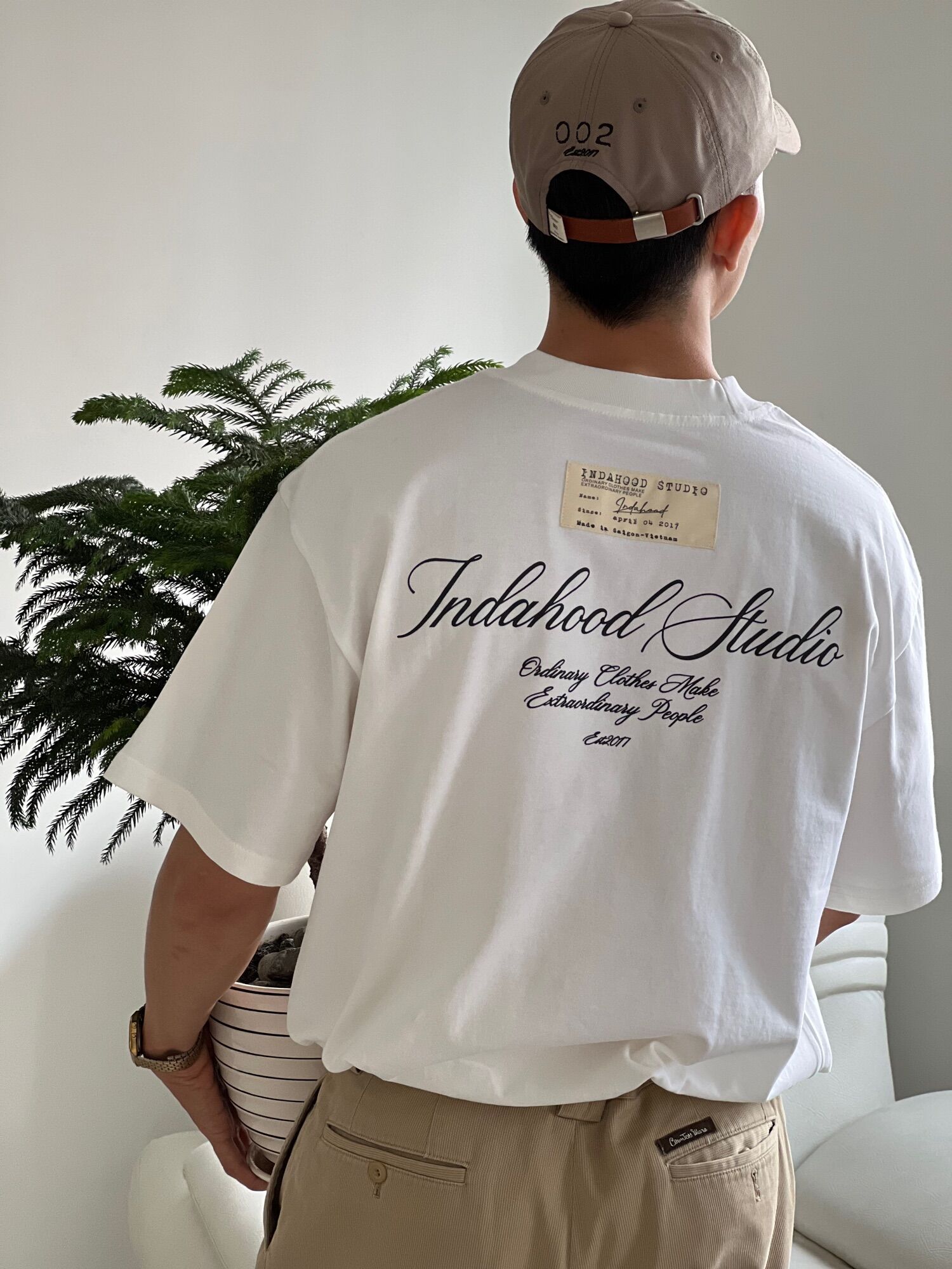 Áo thun rộng oversized INDAHOOD STUDIO FONT TEE Black/White/Dark Wash