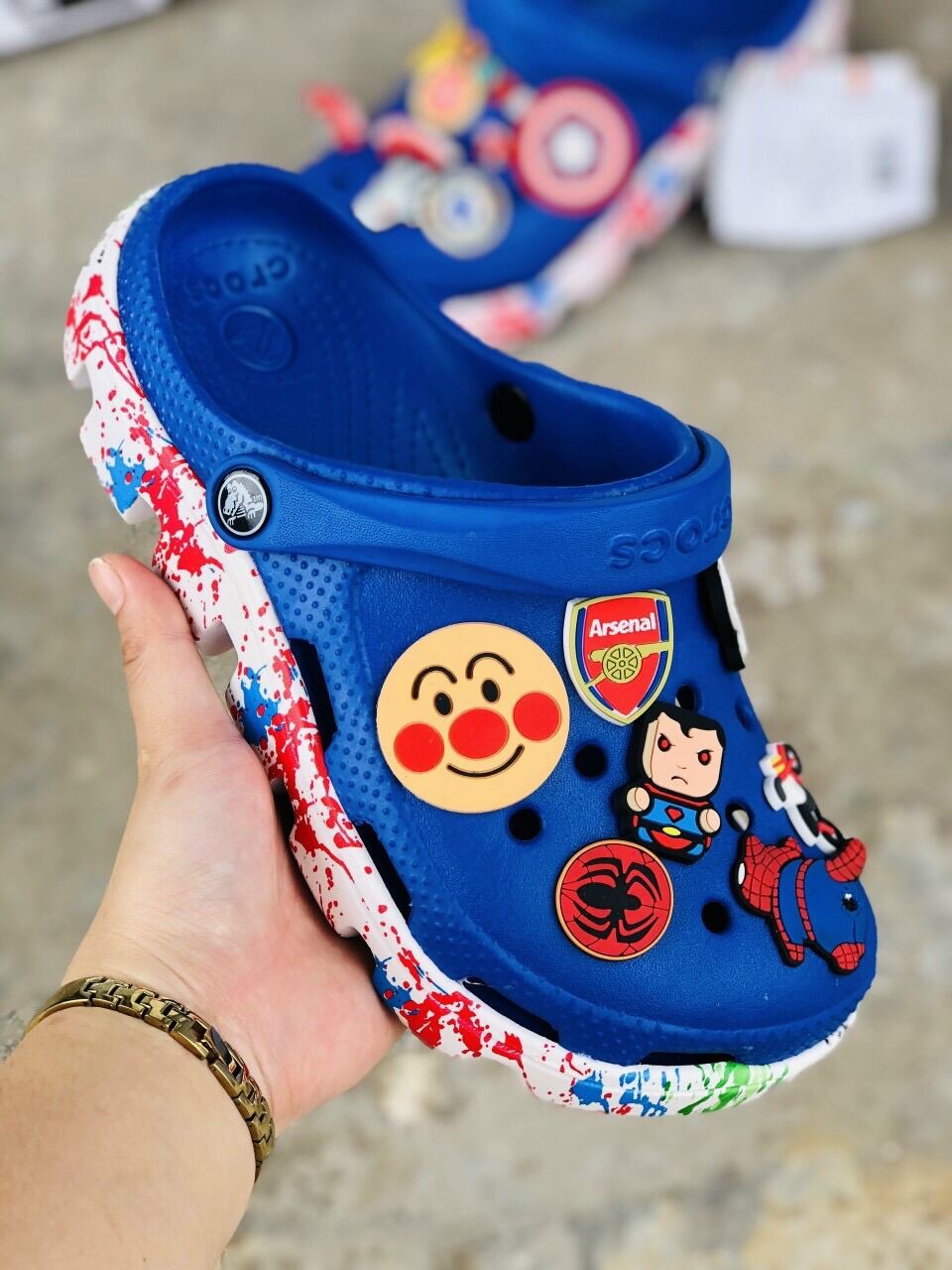 [TẶNG hộp CROCS + 10Jitbitz] DÉP QUAI NGANG CROCS vẩy sơn xanh dương - BIMBUN SHOES - dép cá sấu - dép crocs - dép sục - dép nam - dép nữ - dép quai hậu nữ - dép cross - dép sandal nữ - dép quai hậu nam - dép quai hậu - dép cặp