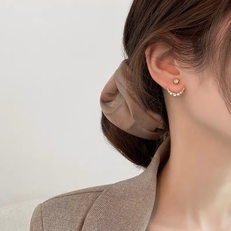Bông tai sao đá pha lê đeo 2 kiểu