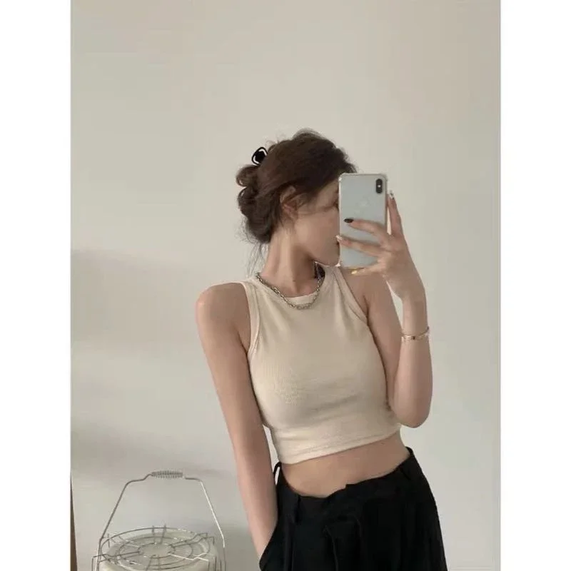 Áo croptop ba lỗ cổ cao