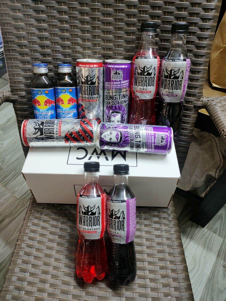 [HCM]combo 10 chai gồm bò chai + sting thái dâu + nho ( nho lon nho chai dâu lon dâu chai bò chai tất cả đều là hàng thái lan