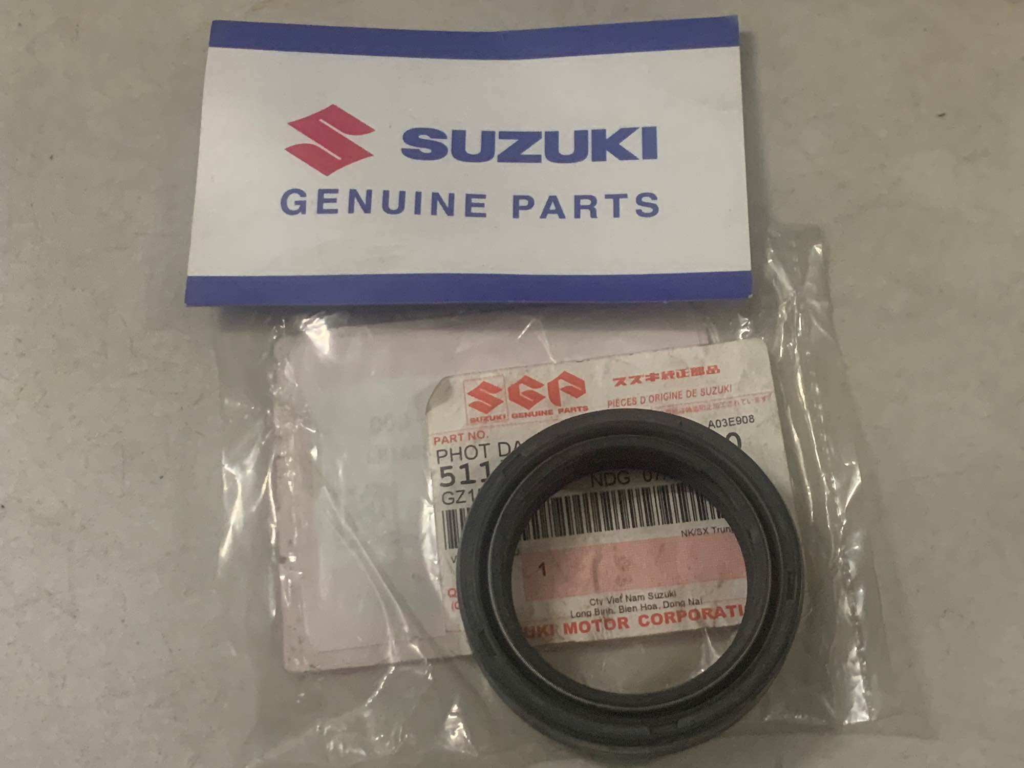 Phốt dầu phuộc trước gz150 suzuki chính hãng