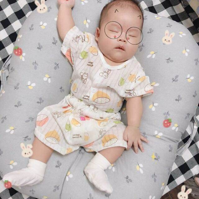 Đệm chống trào ngược cho bé