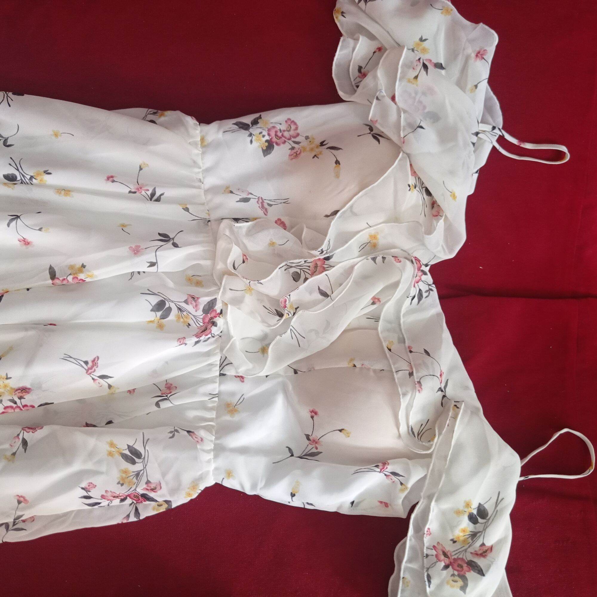Váy đầm nữ thời trang - Chat chọn mẫu
