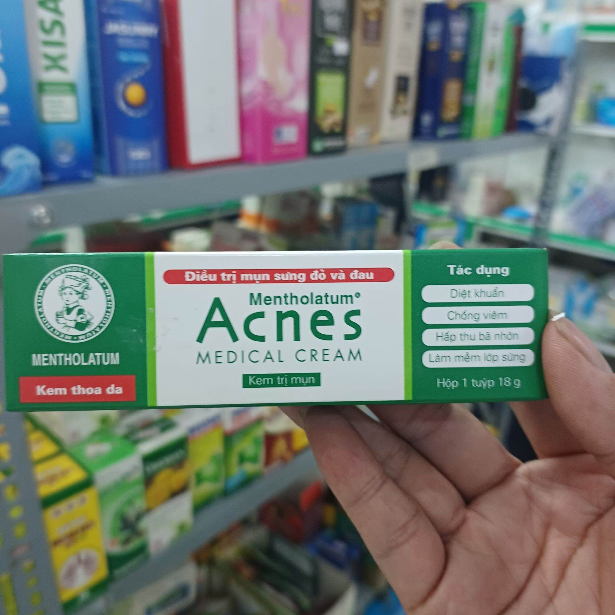 Kem thoa da acnes medical cream mụn sưng đỏ đau