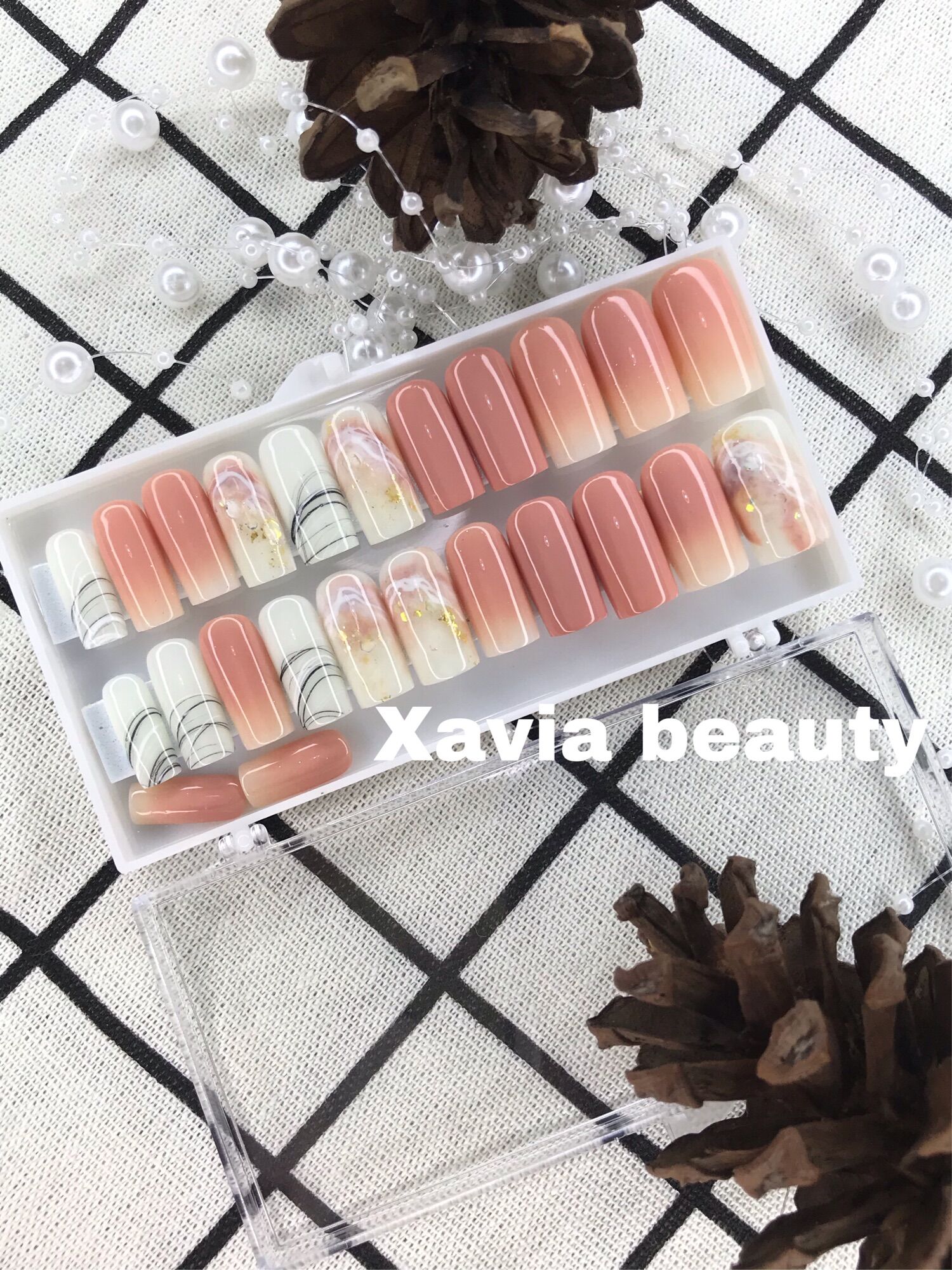 [HCM]Nail box móng tay giả thiết kế cao cấp