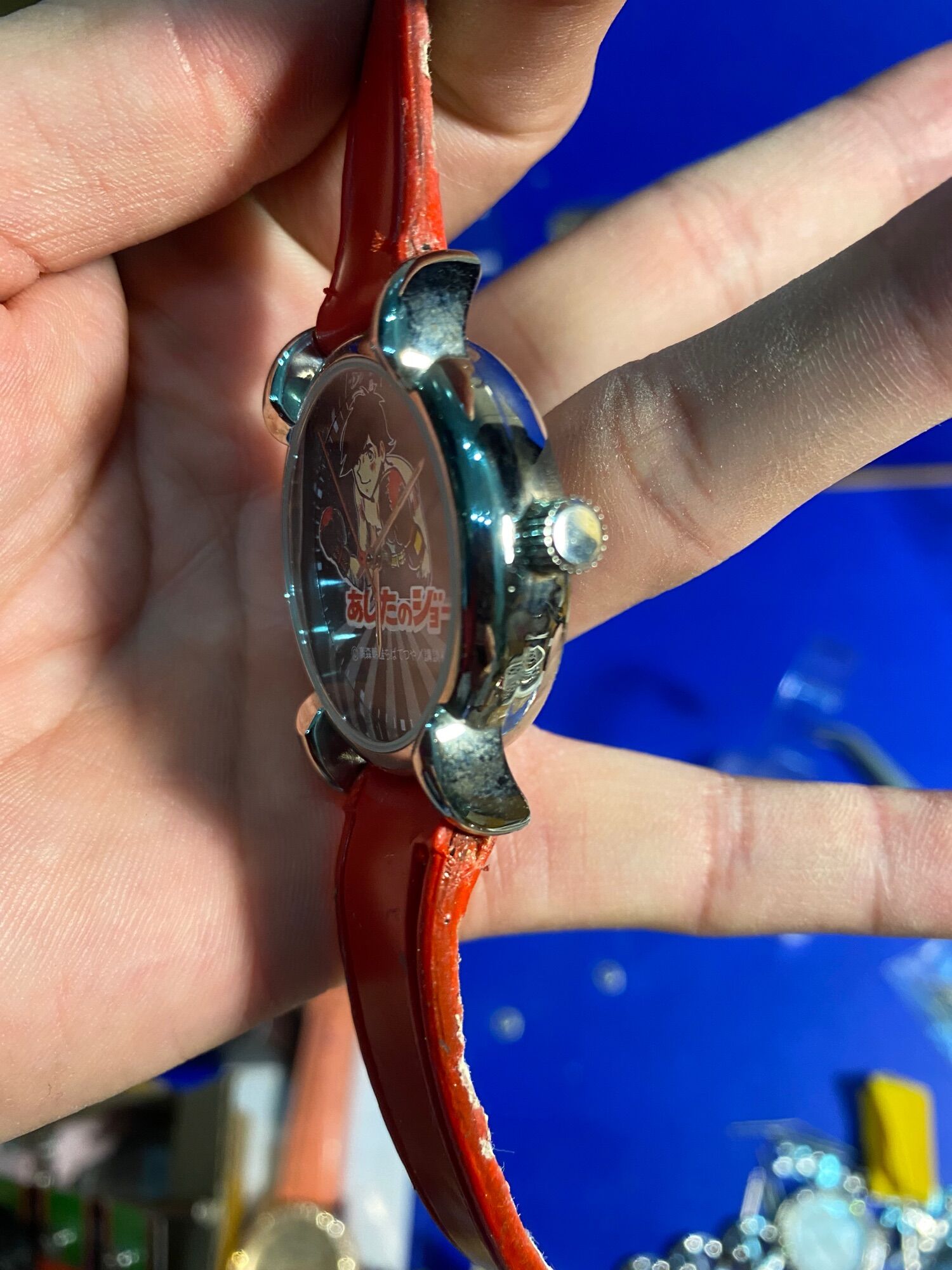 Đồng hồ Cơ cót Nhật hiệu SOLAR ANTIMAGNETIC ,size 36mm, mặt vàng 1 lịch cọc số Classic , đáy hai lớp, lên cót chạy mượt khá chuẩn giờ,trữ cót ~45h