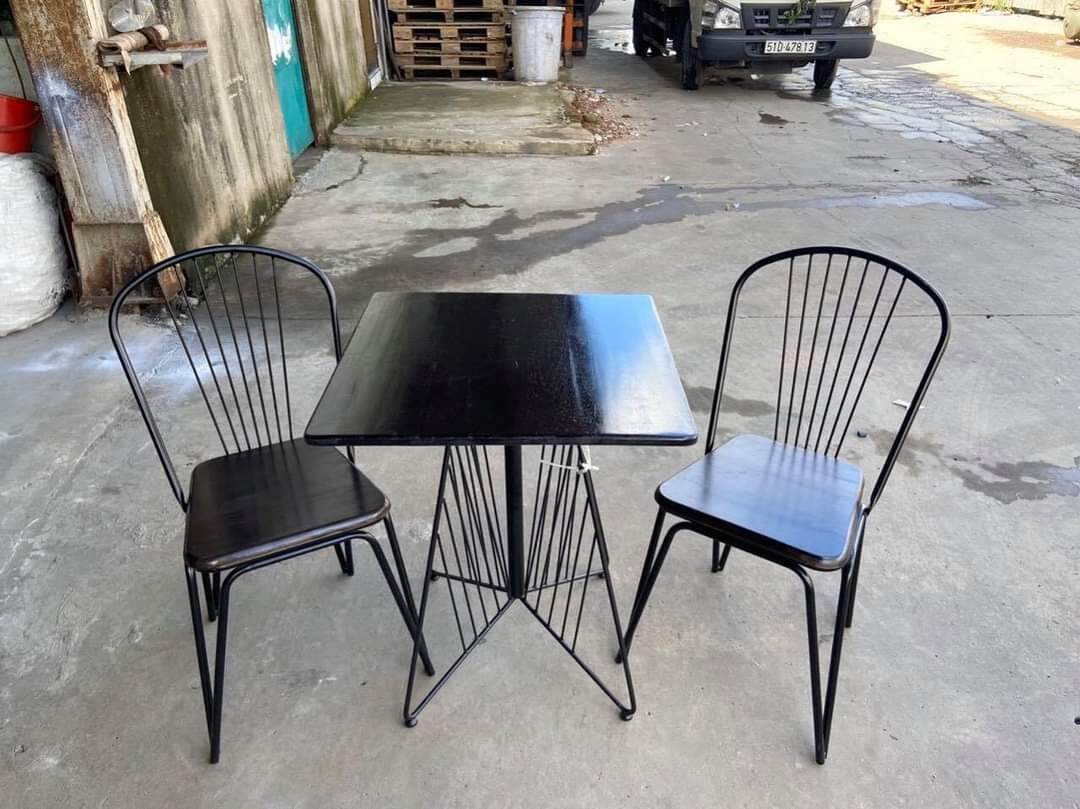 Bộ ghế nan(1 bàn +4 ghế)