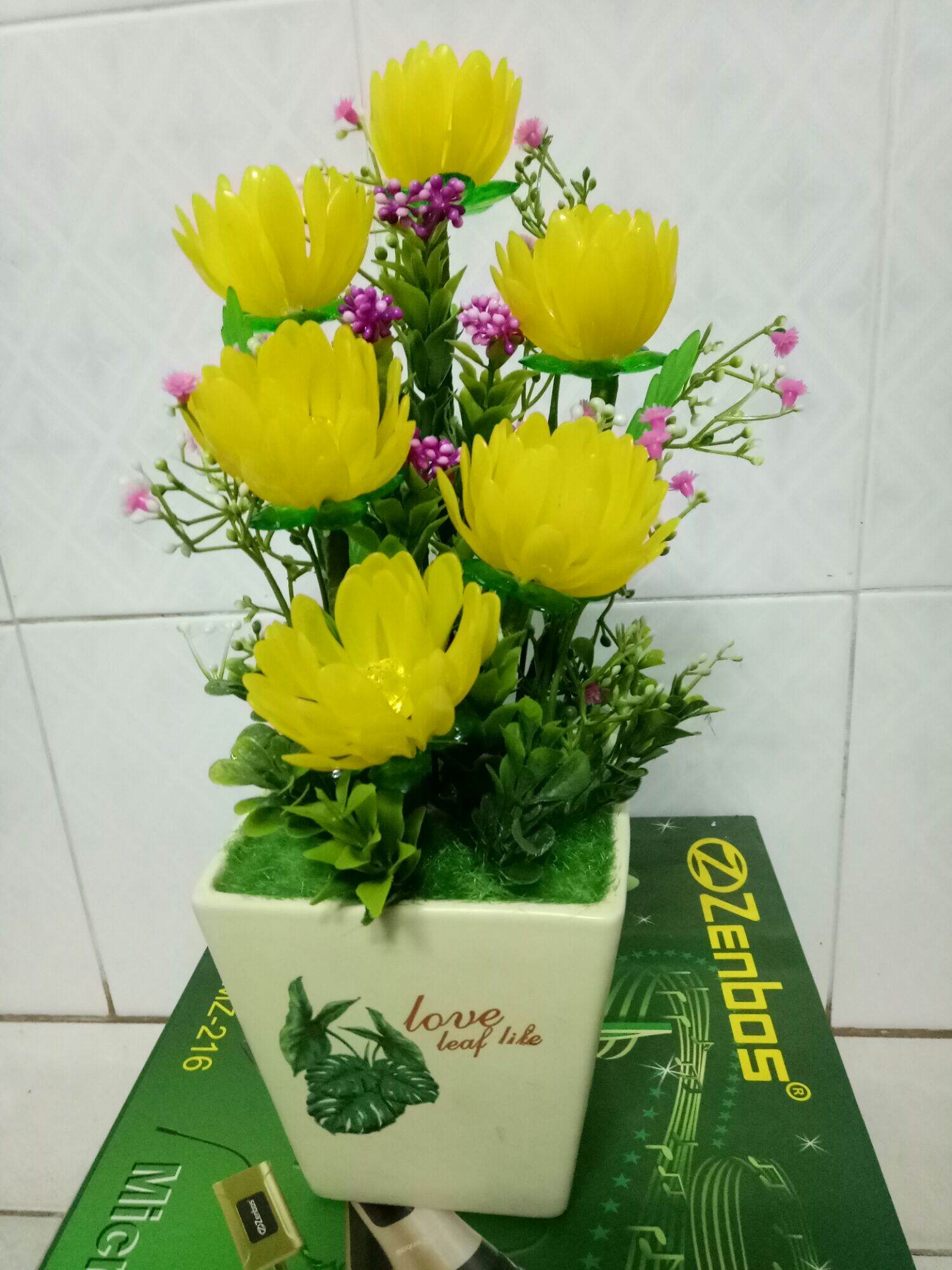Chậu hoa cúc pha lê (30x12x12)