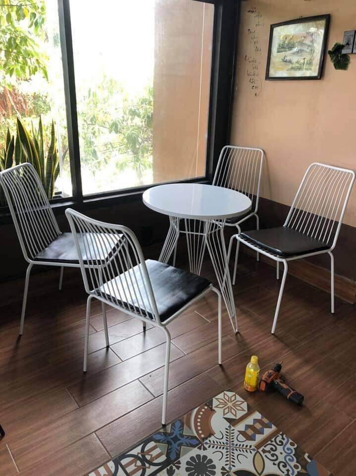 Bộ ghế nan(1 bàn +4 ghế)
