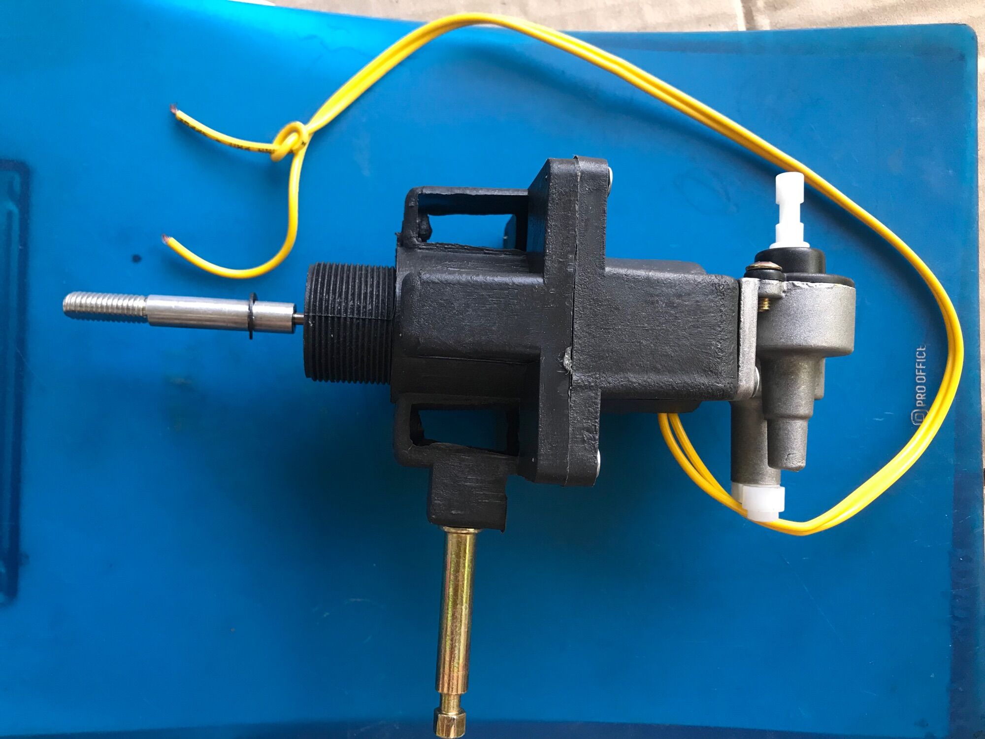 Củ quạt 12v kẹp bình