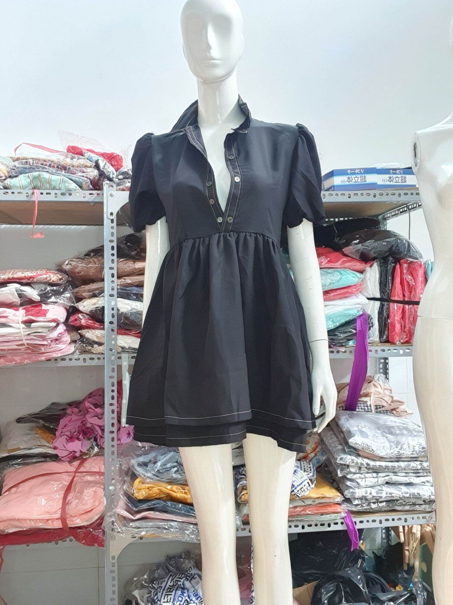 Xả hàng váy Nữ Hình Thật
