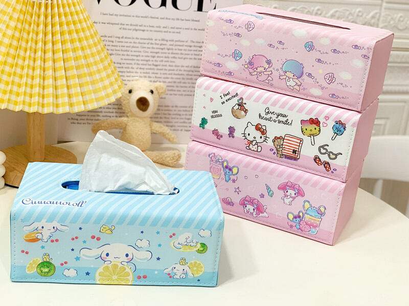 🌸HỘP KHĂN GIẤY DA HELLO KITTY