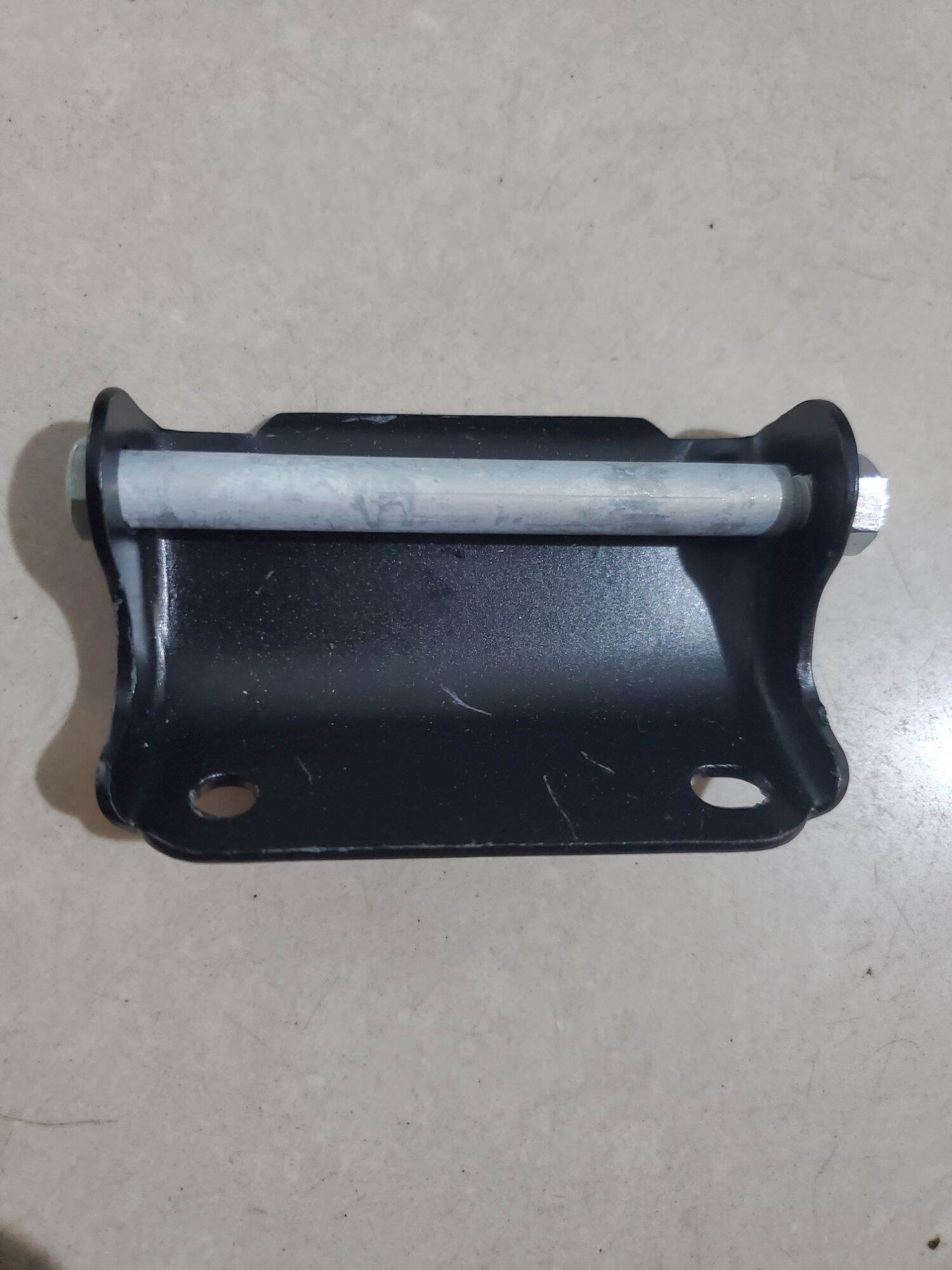 Bát yên trước xe Airblade