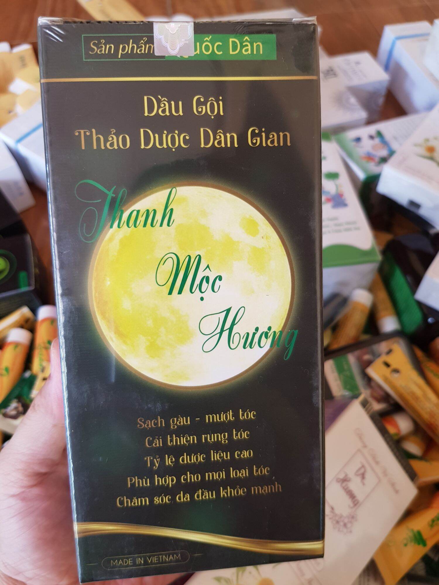 DẦU GỘI THẢO DƯỢC QUỐC DÂN THANH MỘC HƯƠNG