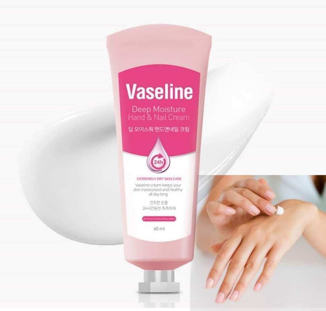 Kem Dưỡng Da Tay Vaseline Deep Moisture 60ml