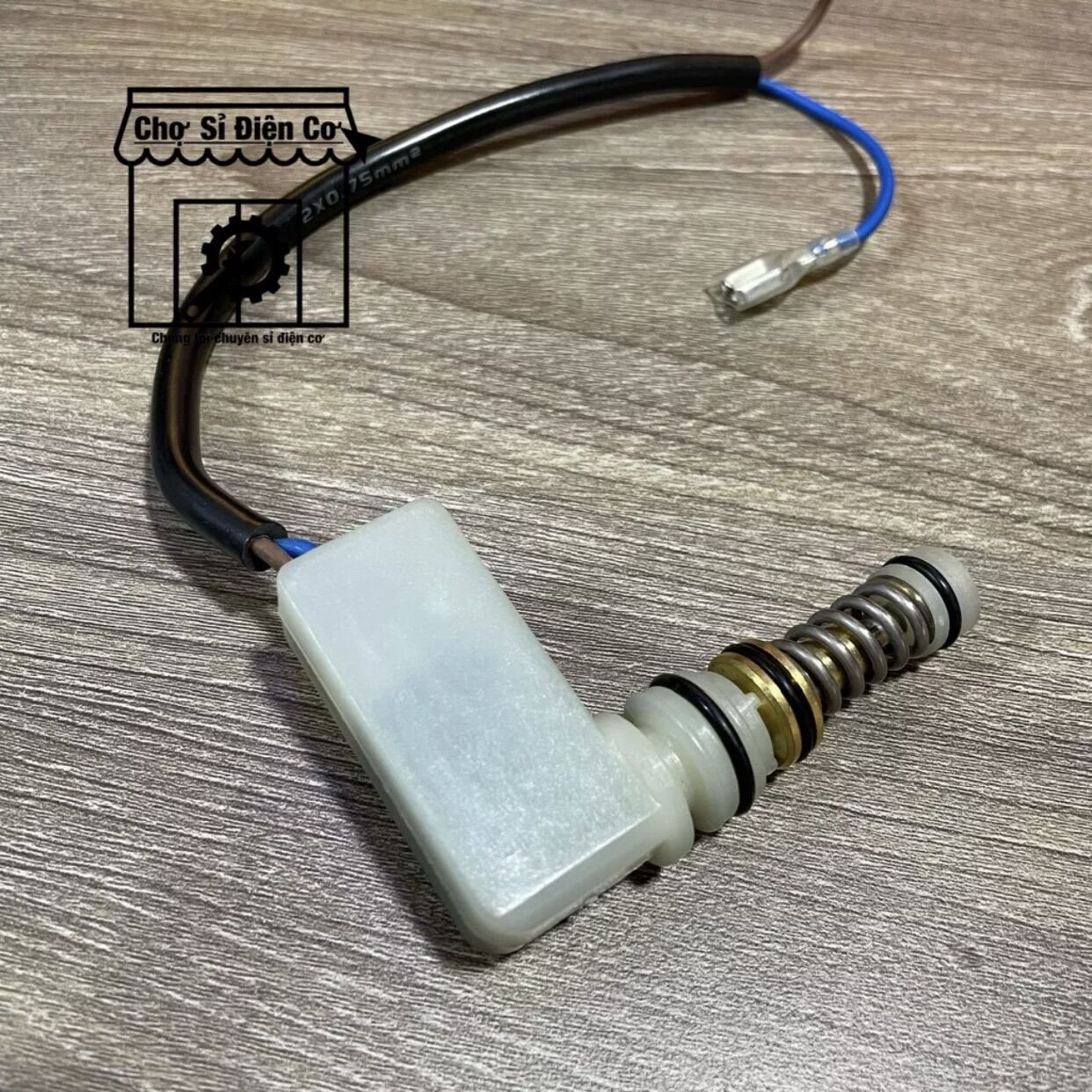 Rơ le máy rửa xe mini gia đình - rơ le máy rửa xe - rơ le máy bơm
