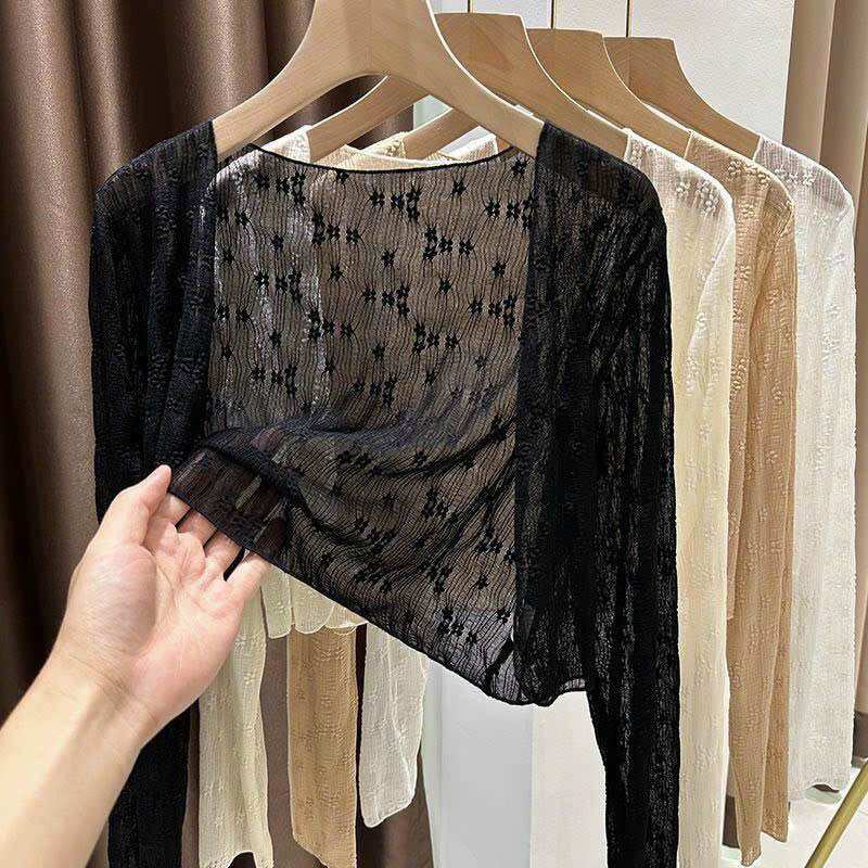 Áo Khoác Lửng Ren Mỏng Hoa Nổi Tay Dài