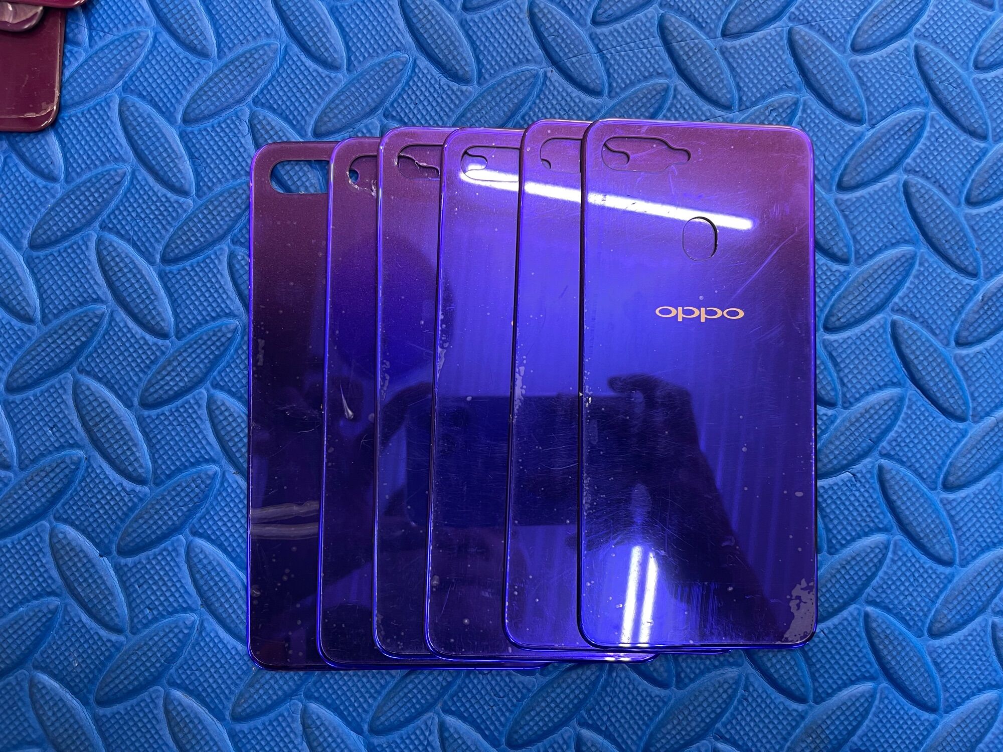 Nắp lưng Oppo F9