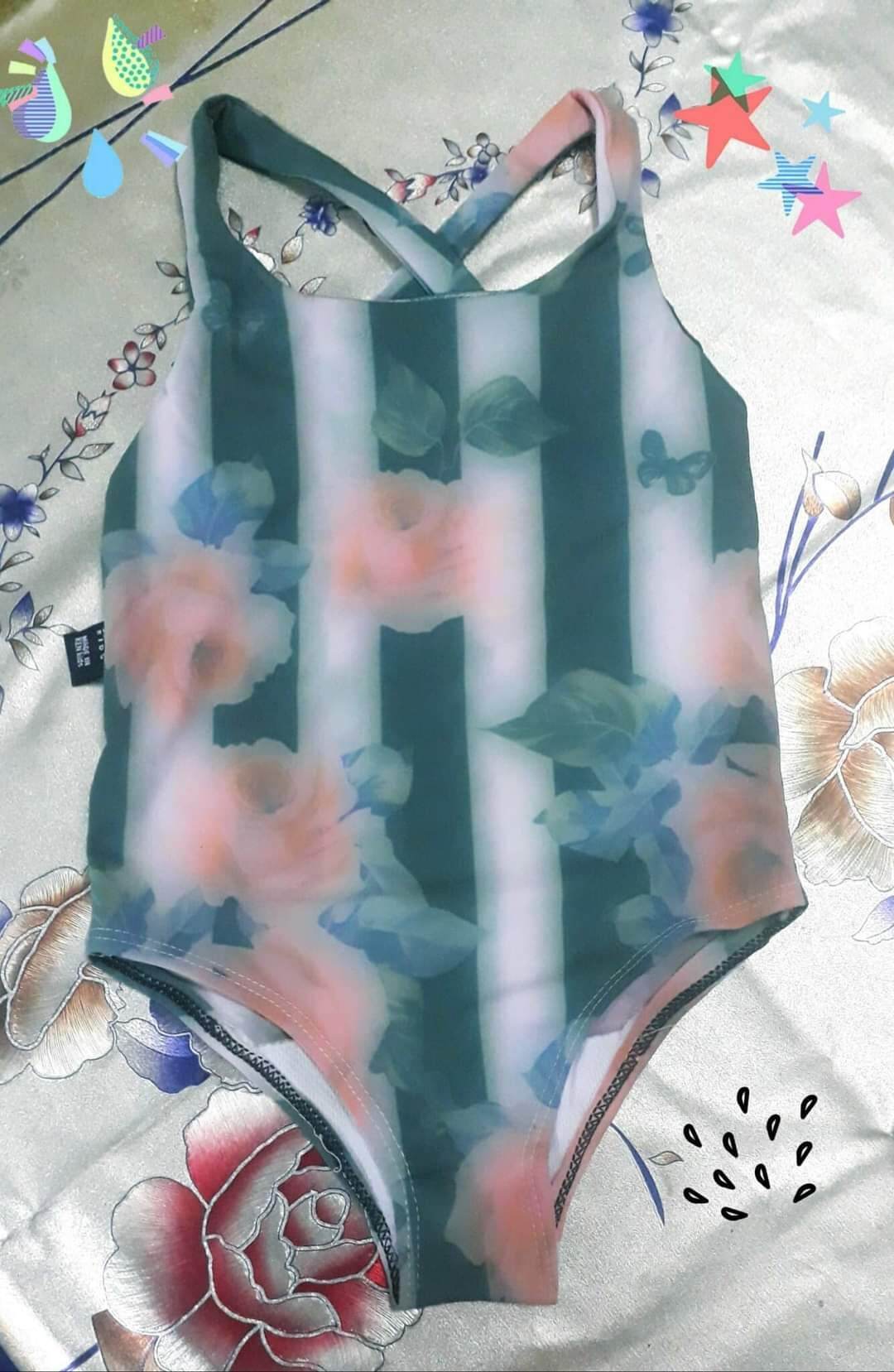 Bikini hoa 1 mảnh cho bé gái
