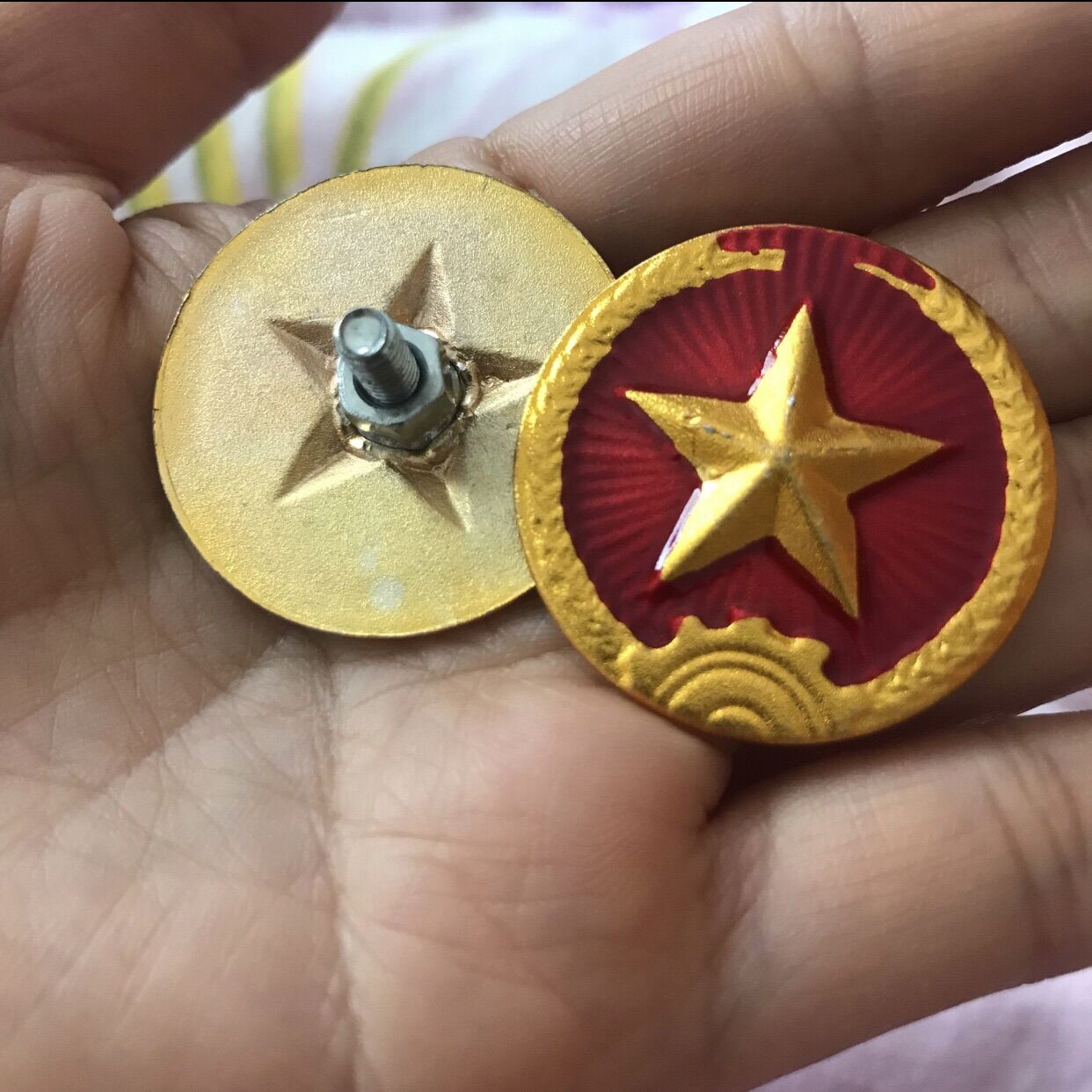 Sao gắn mũ Cối.