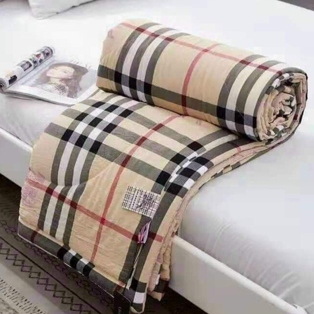 Chăn mền Burberry - Chăn hè trần bông đũi BBR kẻ hàng nhập khẩu 2mx2m3