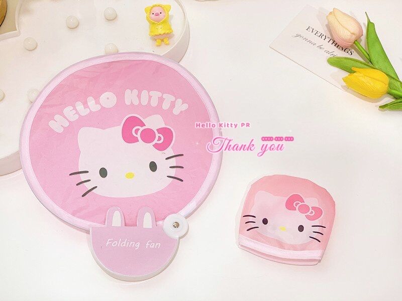Quạt vải cầm tay Hello Kitty - Doremon Doraemon