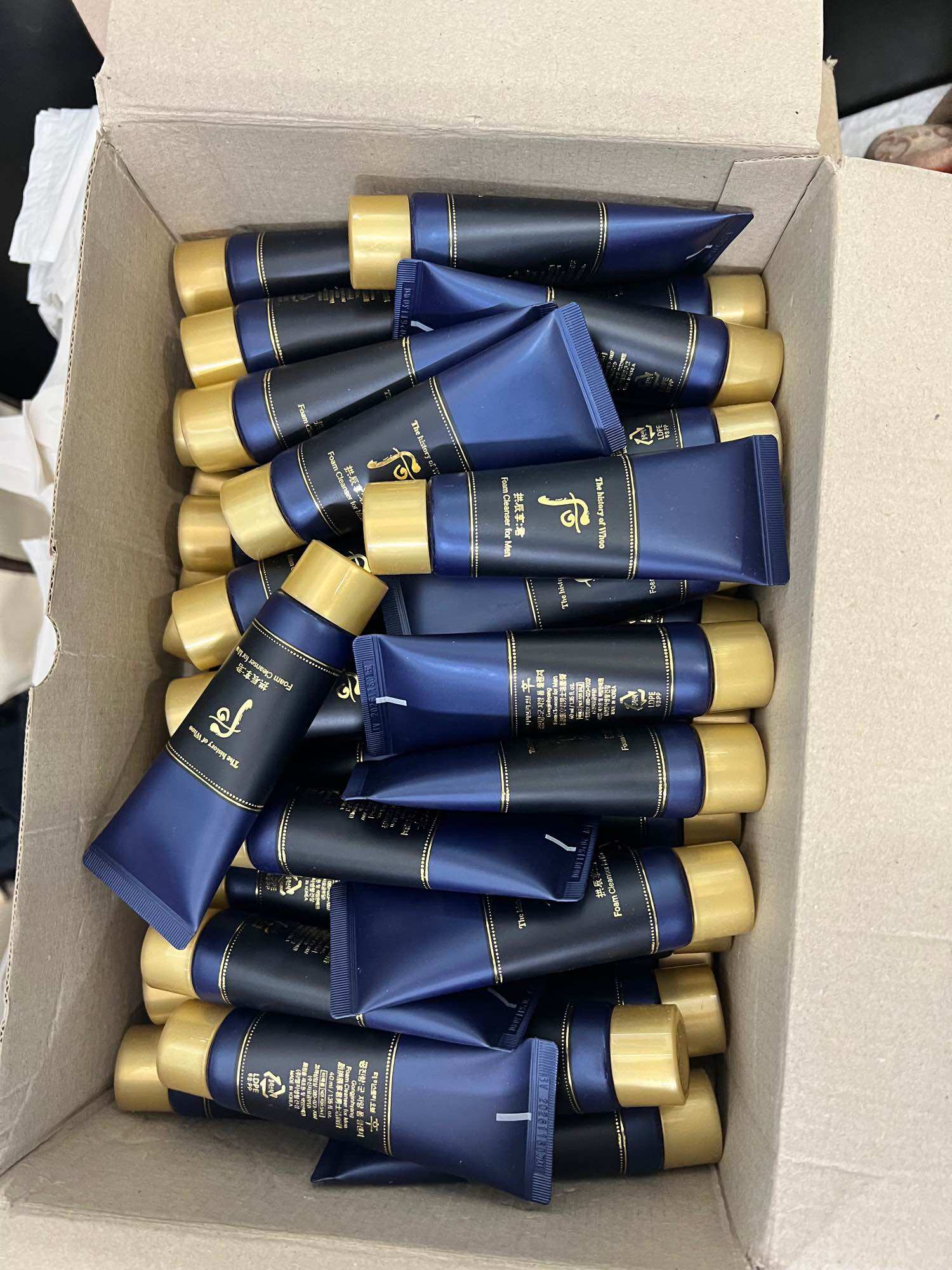 𝐂𝐡𝐞𝐨𝐧𝐠 𝐘𝐮𝐧 𝐂𝐡𝐨 𝐌𝐮𝐥𝐭𝐢 𝐂𝐥𝐞𝐚𝐧𝐬𝐞𝐫 𝐠𝐞𝐥 sữa rửa mặt nam 40ml