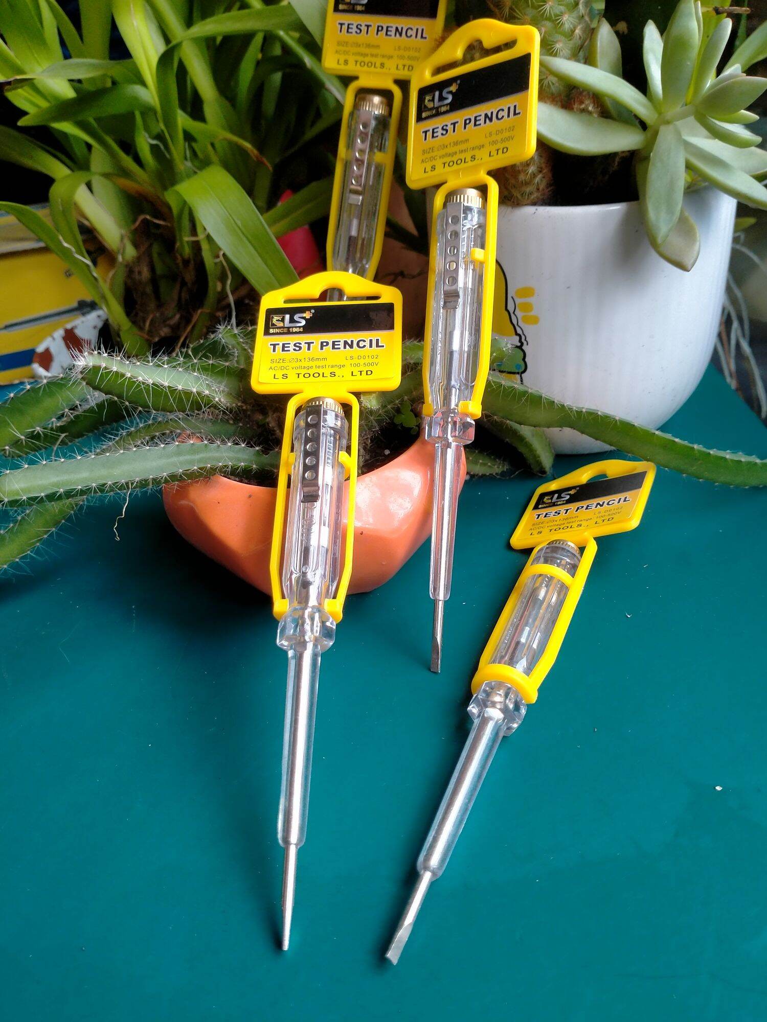 [HCM] Vít Thử Điện - Bút Thử Điện