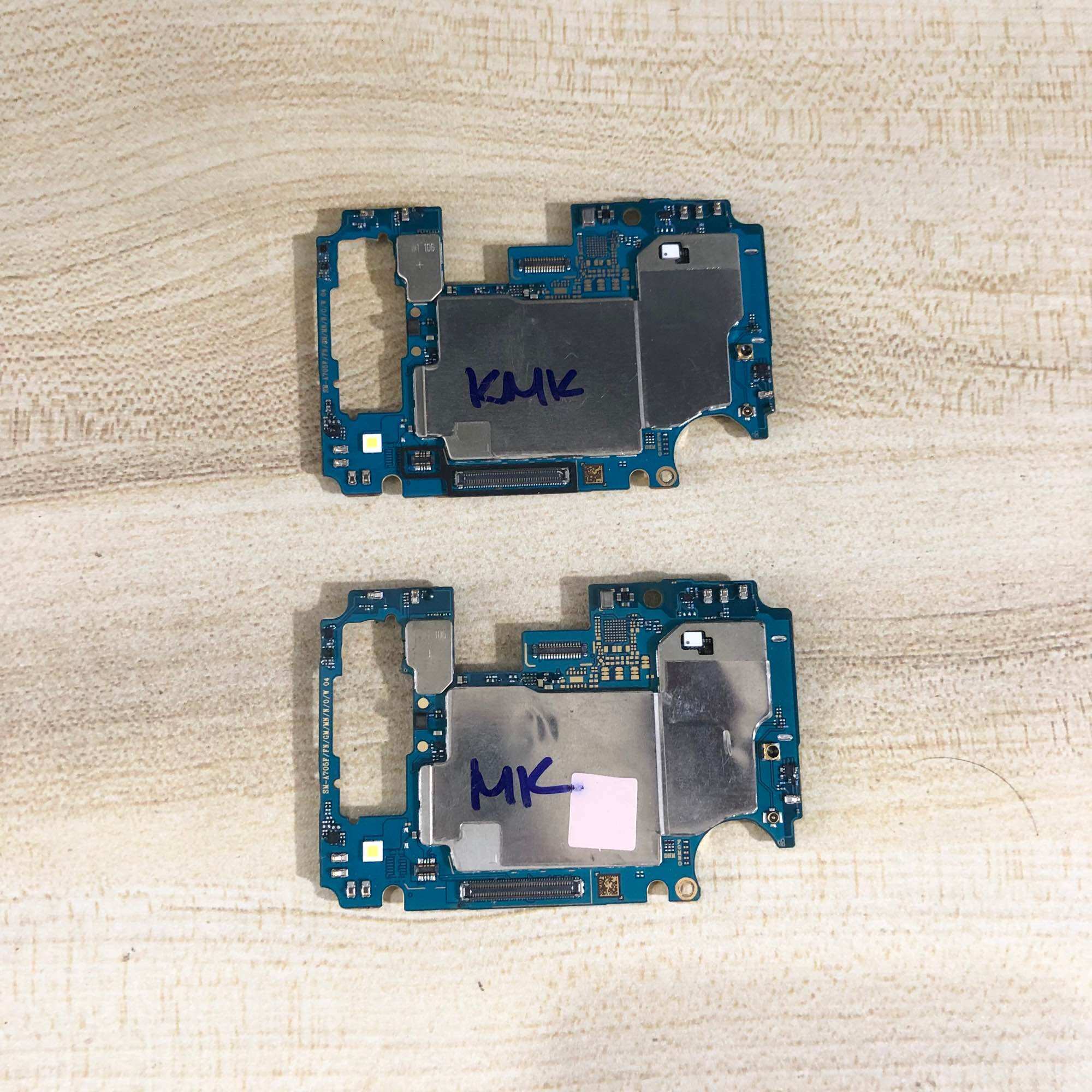 Main Samsung A70 Zin full Chức Năng ( Sim , Sạc ,Wifi,..)