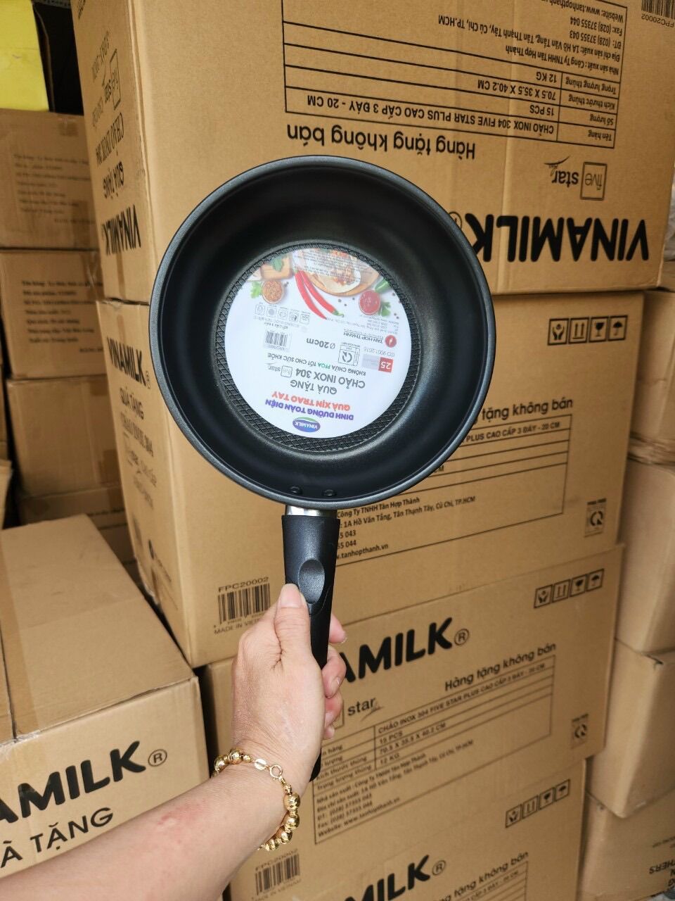 Chảo chống dính Five star 20cm hàng km Vinamilk siêu đẹp