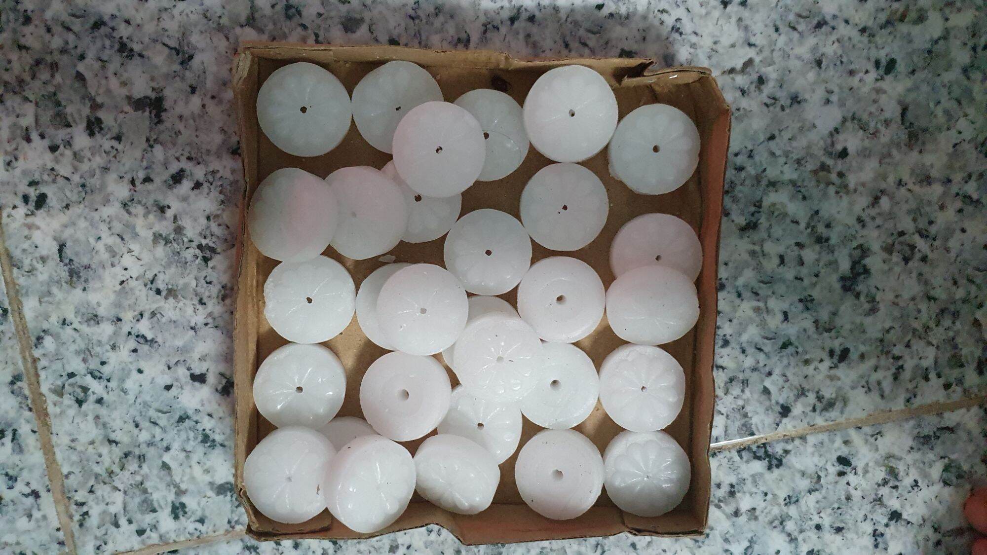 [ MỚI ] SÁP VUỐT CHỈ [ Tranh Hà Đoàn]
