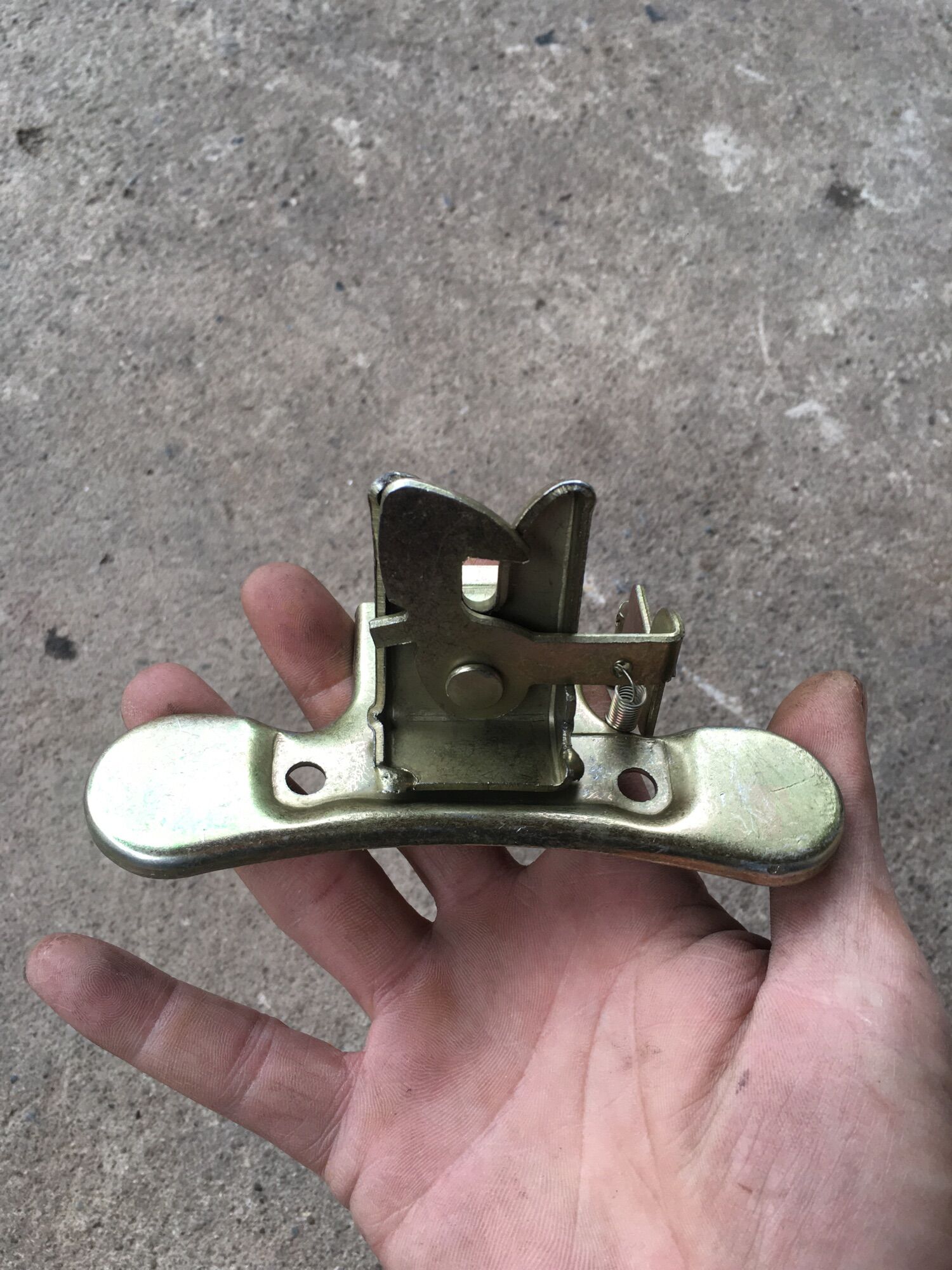 Chốt khoá yên xe chaly ,84