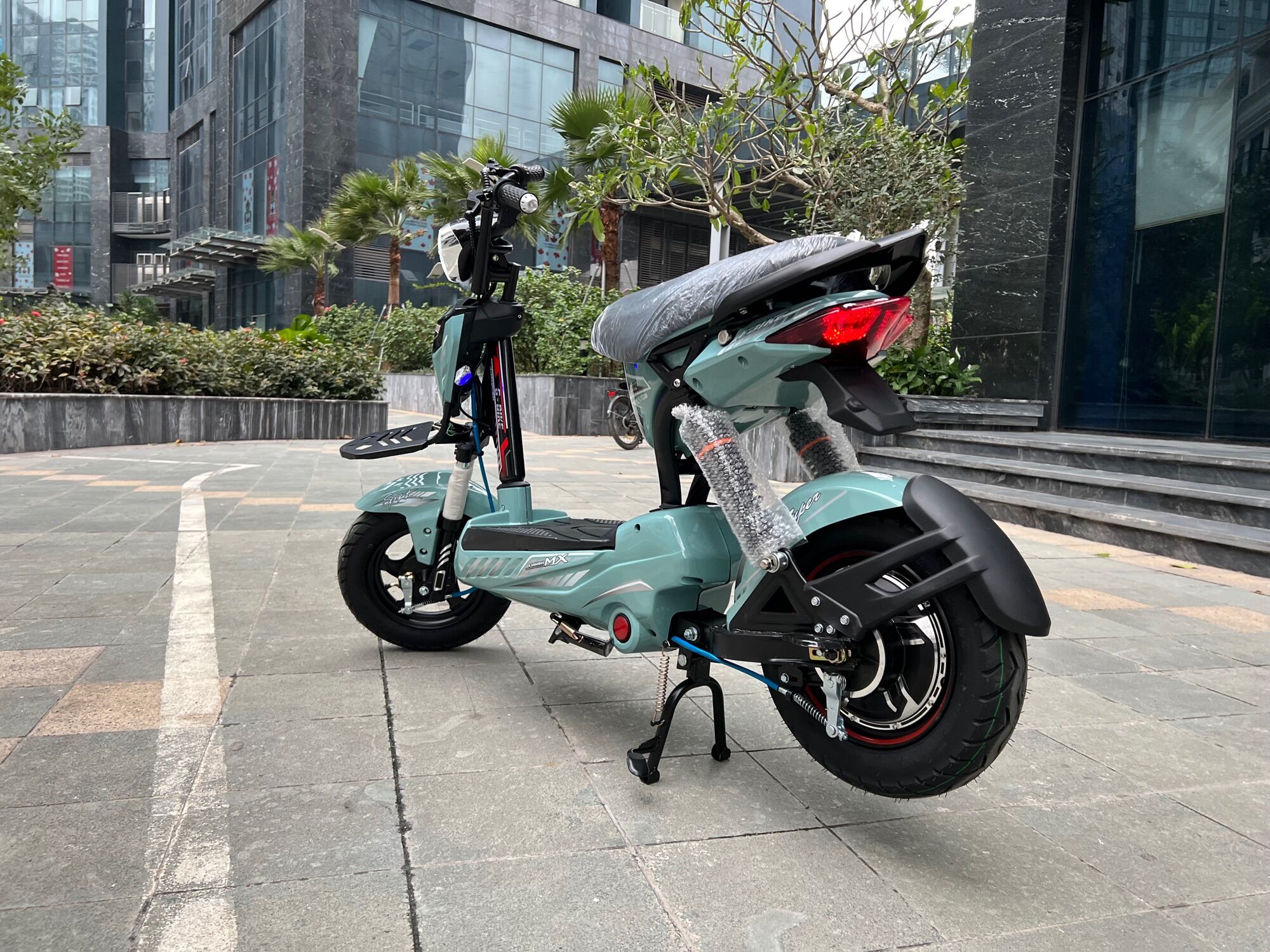 Xe 133 blus mới xả kho