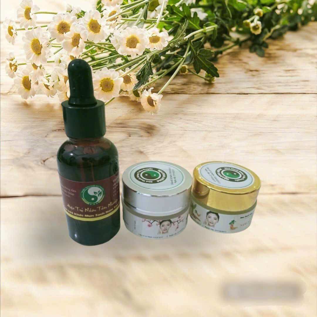 Kem đông y phạm nguyễn. Combo cao cấp. Tạm biệt nám, tang nhang, đồi mồi, đánh bay mụn. Tự tin mặt mộc