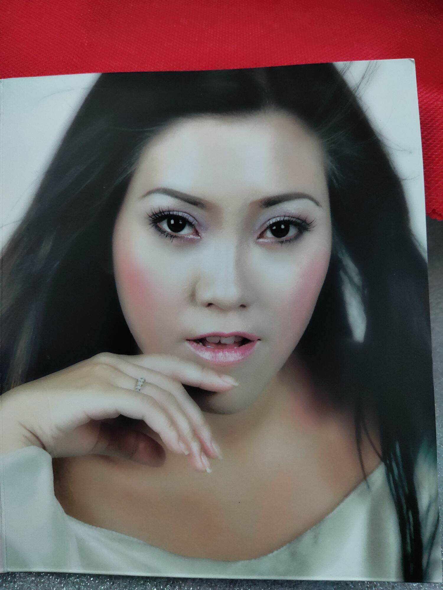 CD Hồ Bích Ngọc - Còn lại chút yêu thương
