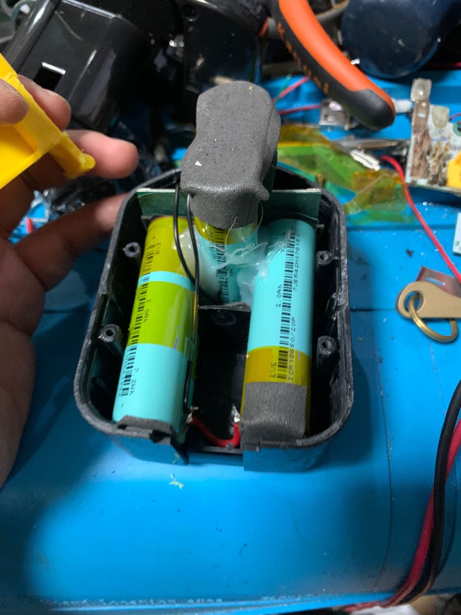 (BH) Pin Đóng Hitachi 12v 4ah