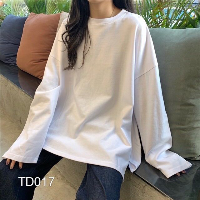 ÁO THUN TAY DÀI BASIC XẺ TÀ VN CLO - TD017