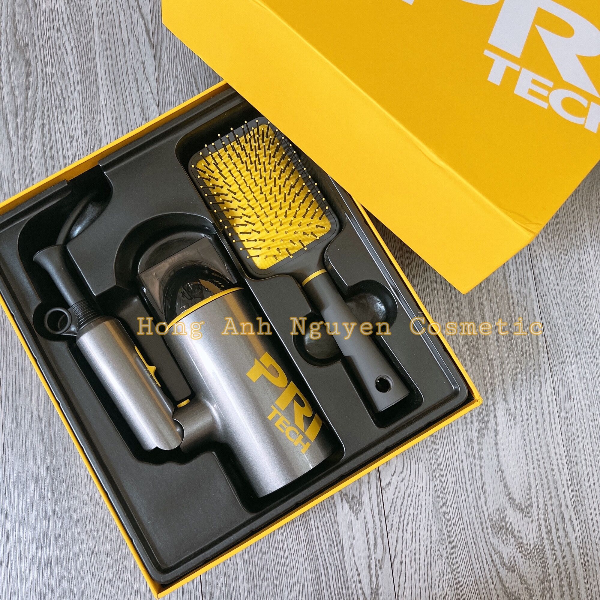 Máy sấy tóc ion âm Pritech tạo độ ẩm cho tóc- Bảo hành 6 tháng