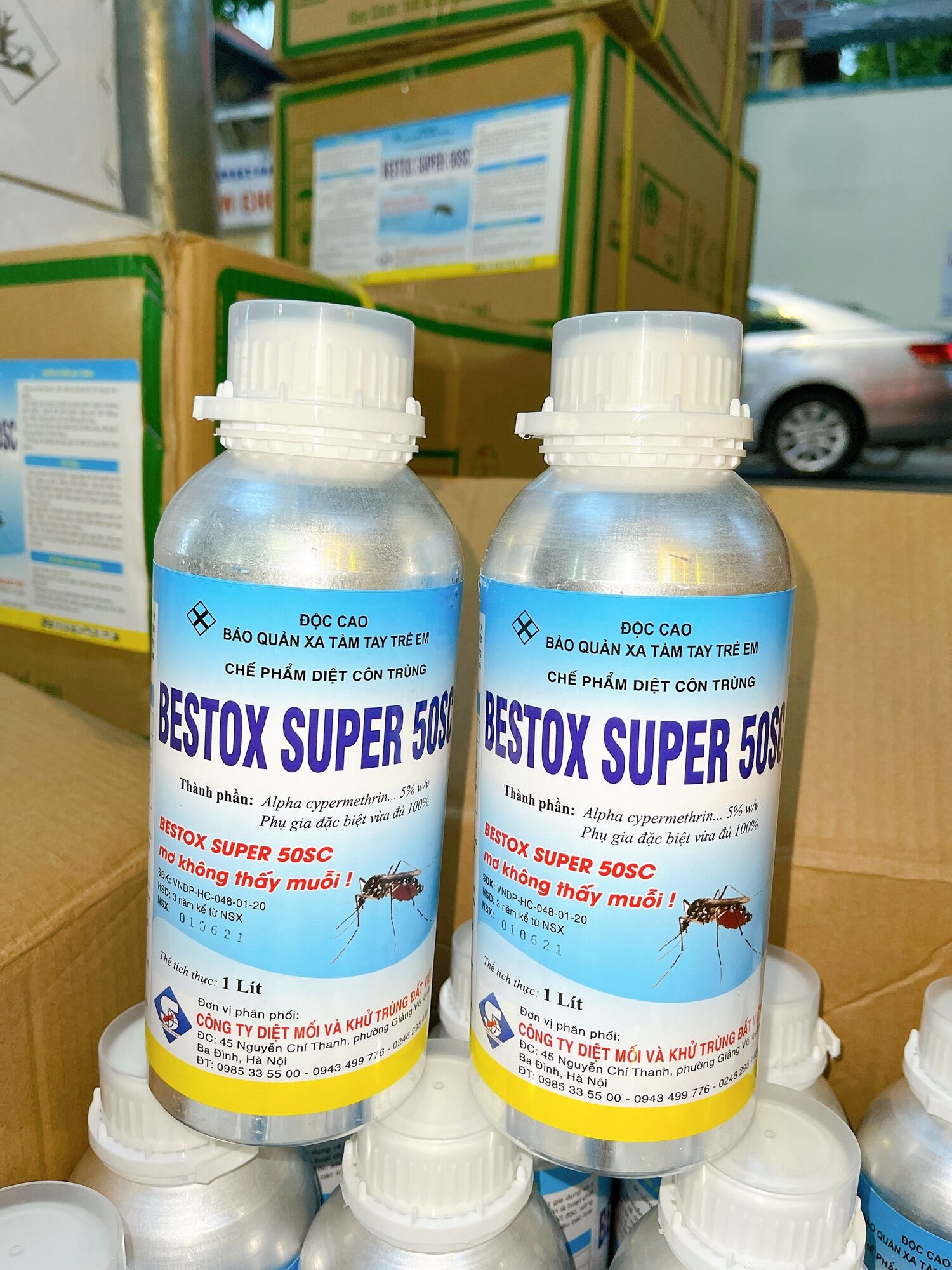 Chế phẩm diệt côn trùng ruồi muỗi kiến gián bestox super 1 lít