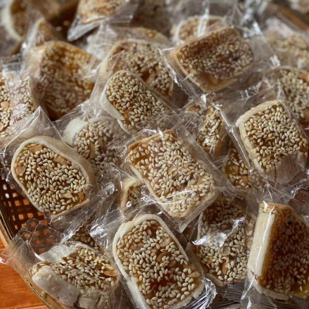 Kẹo mè xửng cuộn bánh tráng ít ngọt 500g